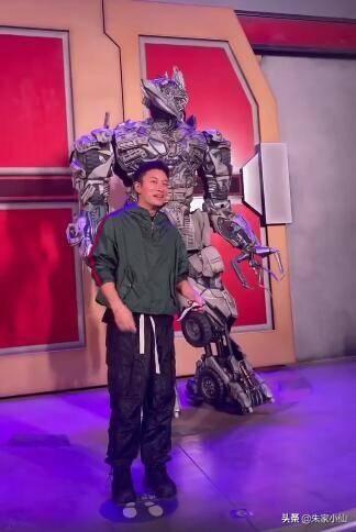 成毅吃瓜娱乐,揭秘娱乐圈幕后故事