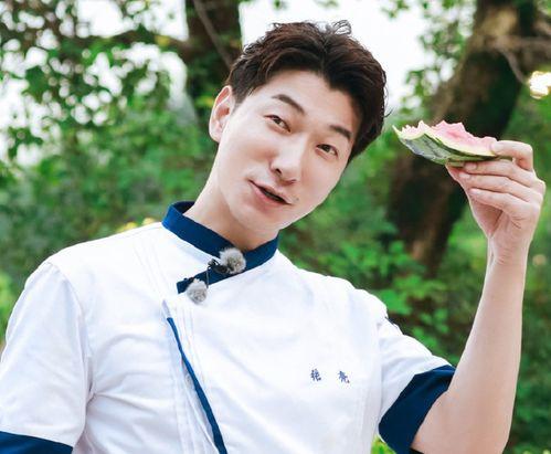 娱乐圈吃瓜群龚俊是谁啊,从默默无闻到星光熠熠